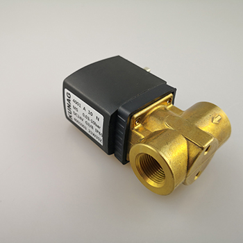 Two way solenoid valve normally closed brass valve body interface G3 / 8 voltage DC24V